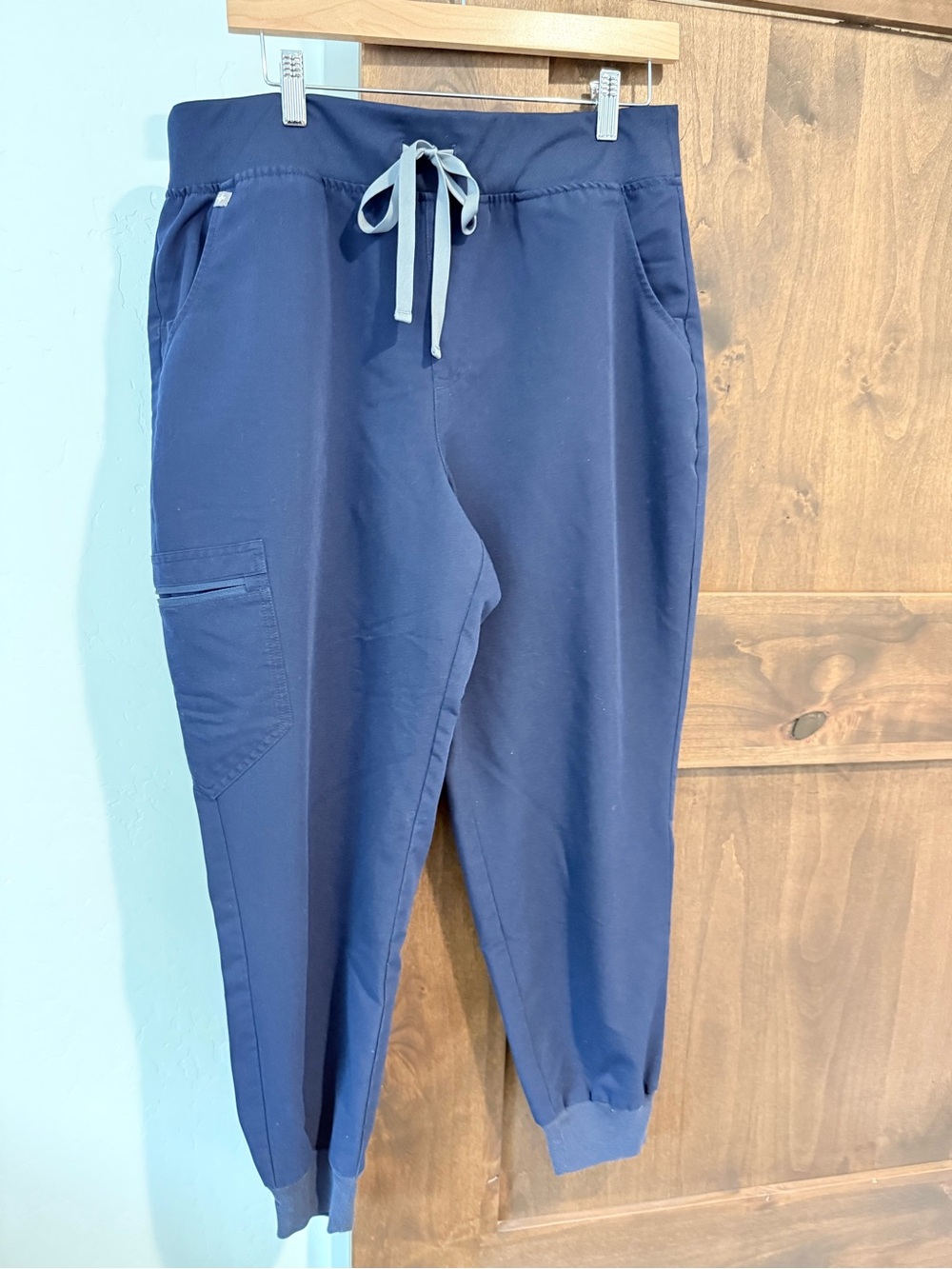 Figs Women's Navy Joggers with Light Gray Drawstring ~ XL Petite